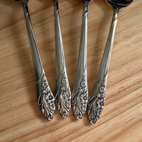 Oneida Community Silverplate Teaspoons Set Of 4 Floral Pattern 6-1/4" 1950s - Picture 2 of 8
